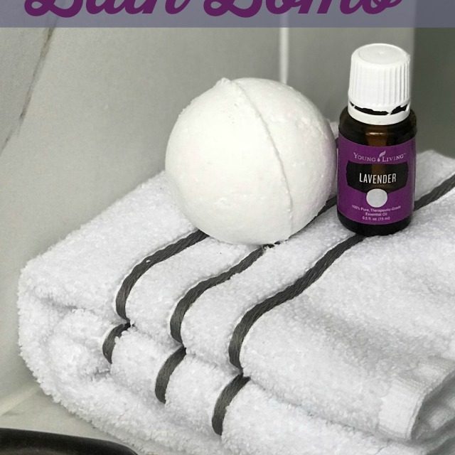 Easy DIY Bathbombs only 4 ingredients!