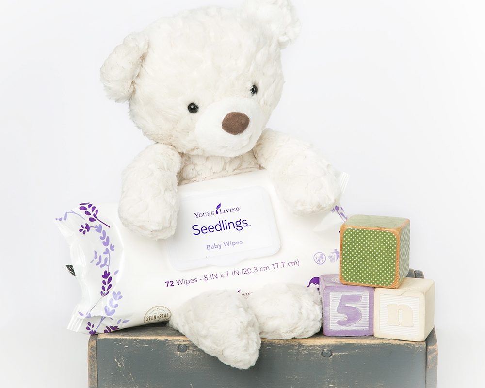 Keep Your Baby Safe And Clean With YL Seedlings Baby Wipes